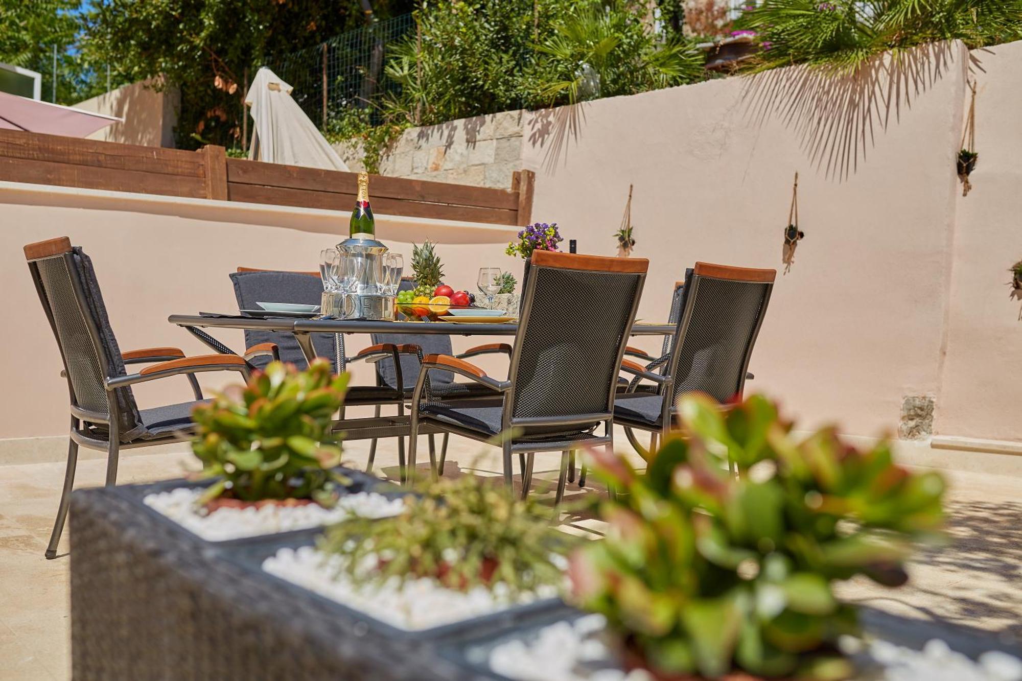 Holiday Home Festina Lente Dubrovnik Bagian luar foto